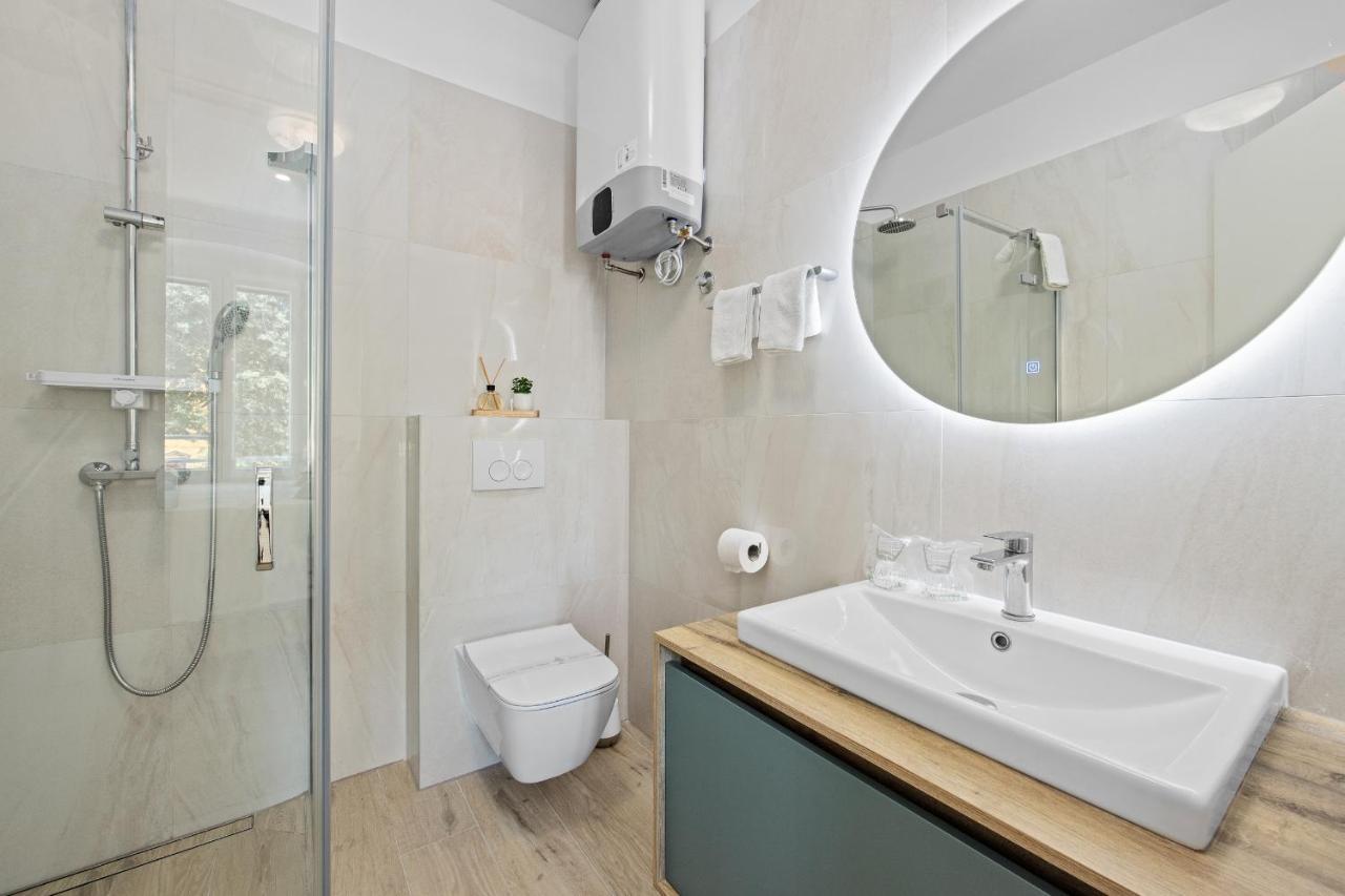 Giardini M Studio Apartments พูลา ภายนอก รูปภาพ